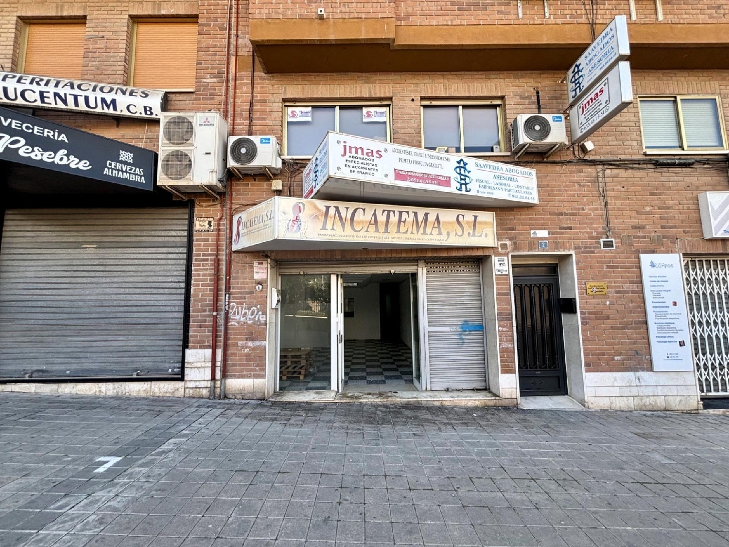  till salu lokal San Blas Alacantí 1