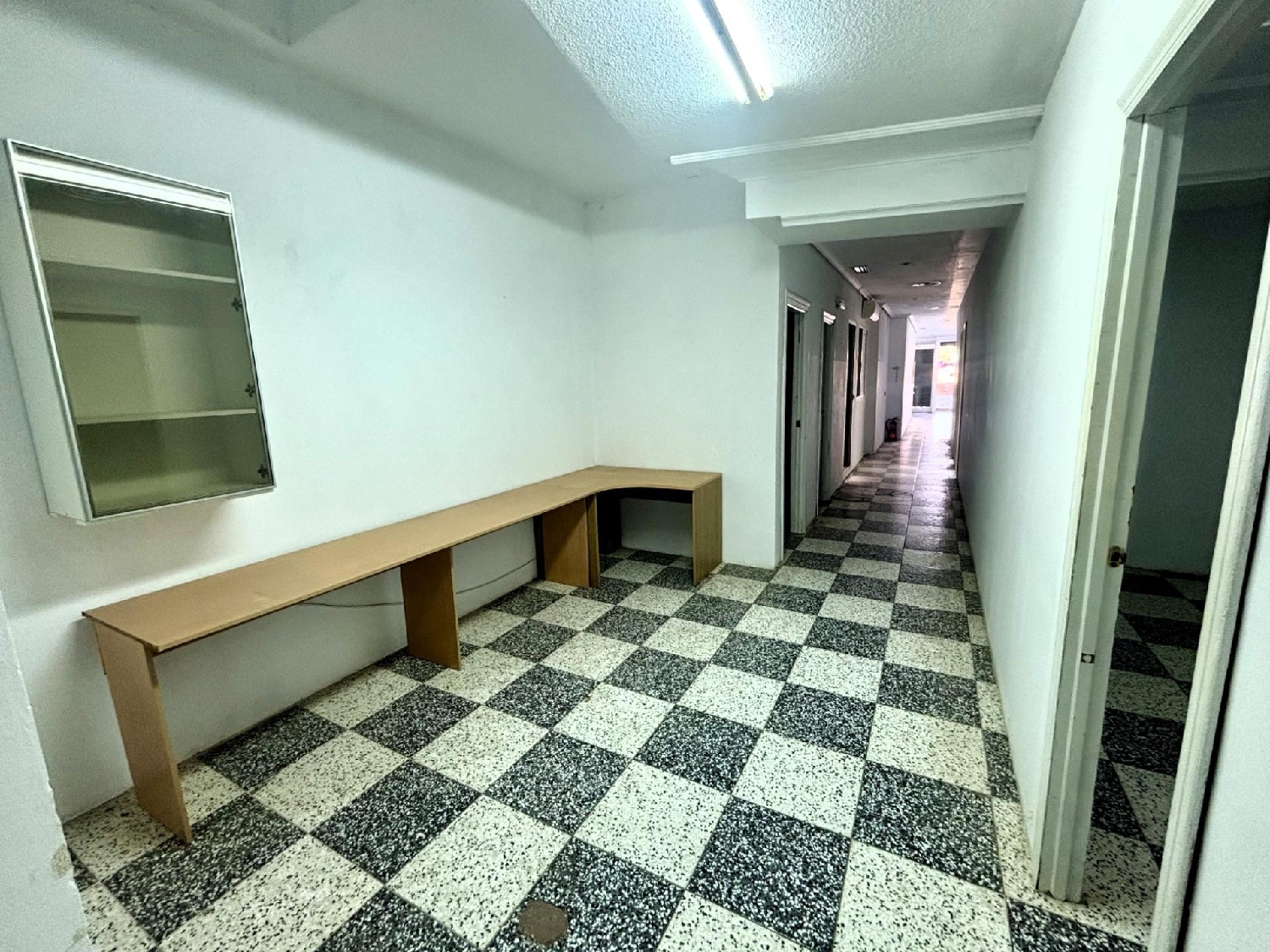  till salu lokal San Blas Alacantí 4