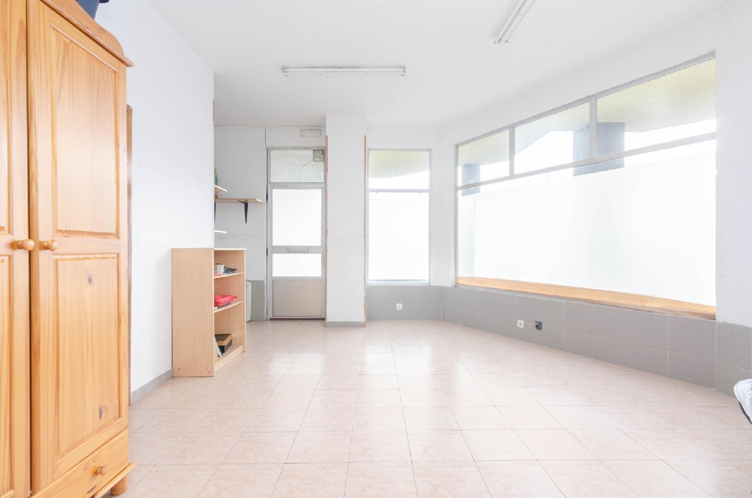 till salu lokal San Martino Caudal 2