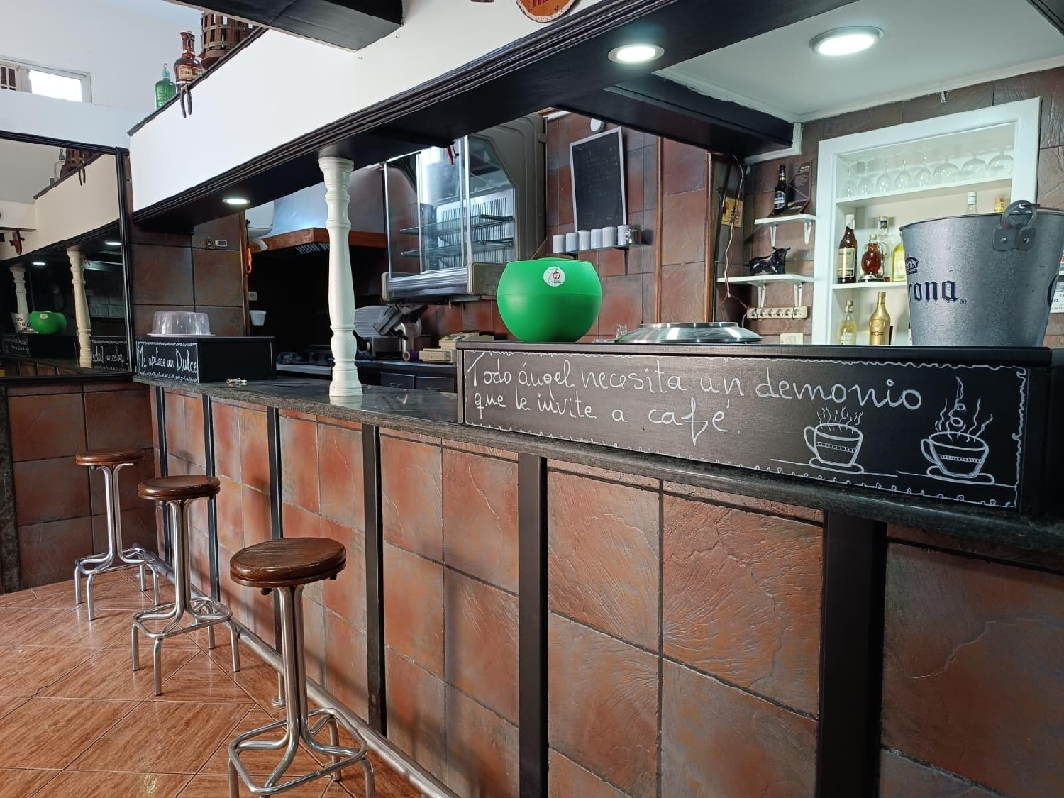  till salu lokal San Miguel De Tajao Zona Sureste 5