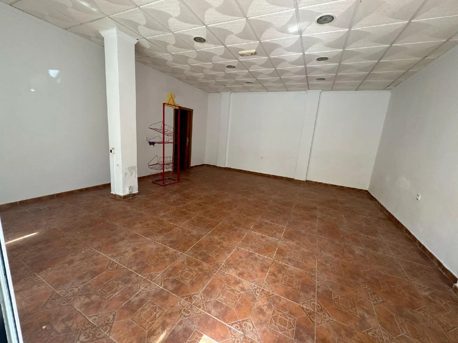 till salu lokal Santa Maria Del Aguila Poniente Almeriense 2