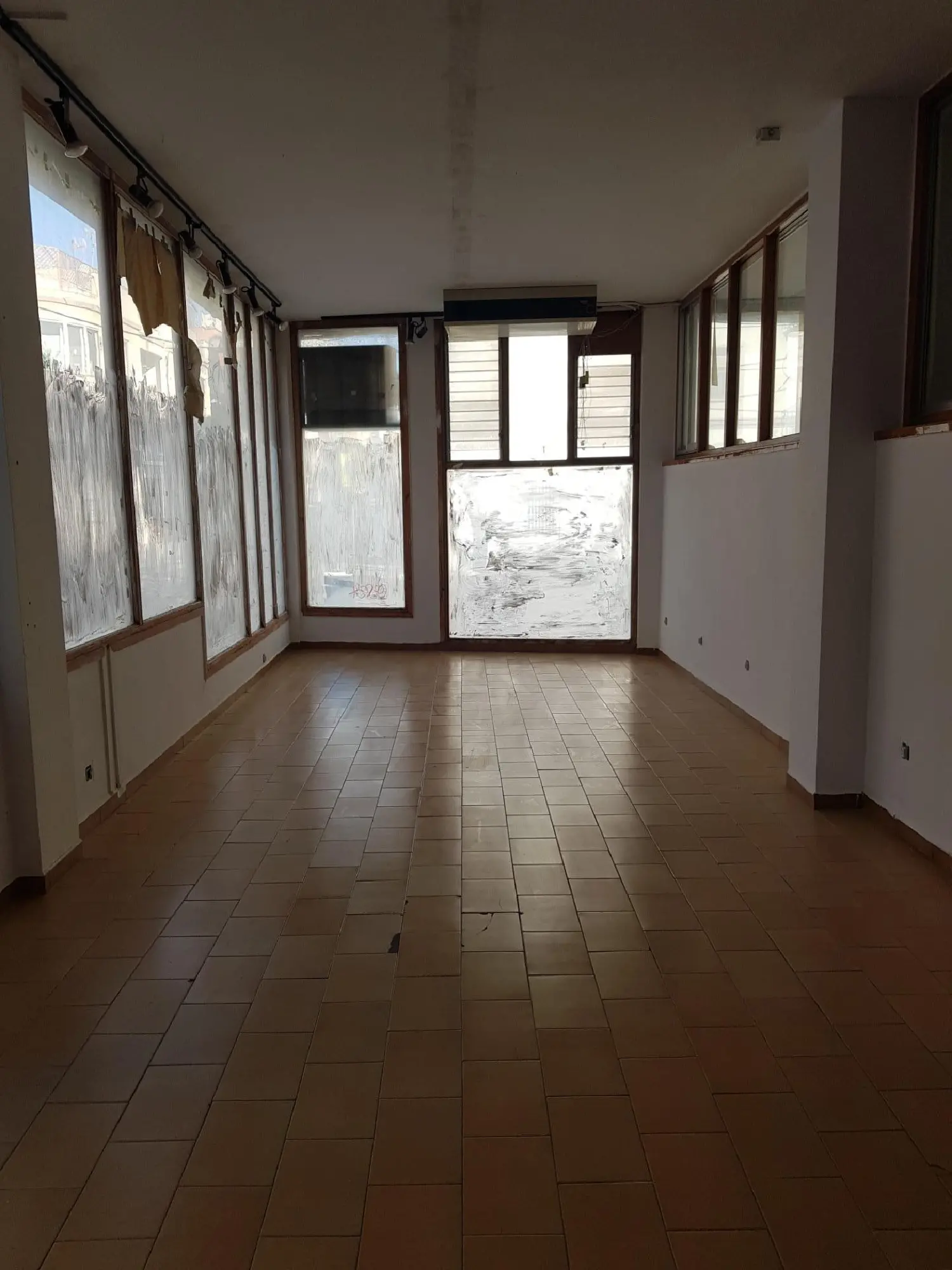 till salu lokal Sant Carles De La Ràpita Montsià 2