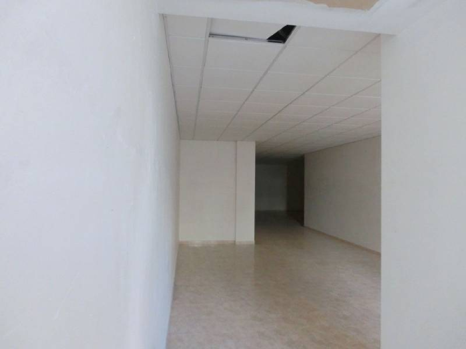 till salu lokal Sant Carles De La Ràpita Montsià 3