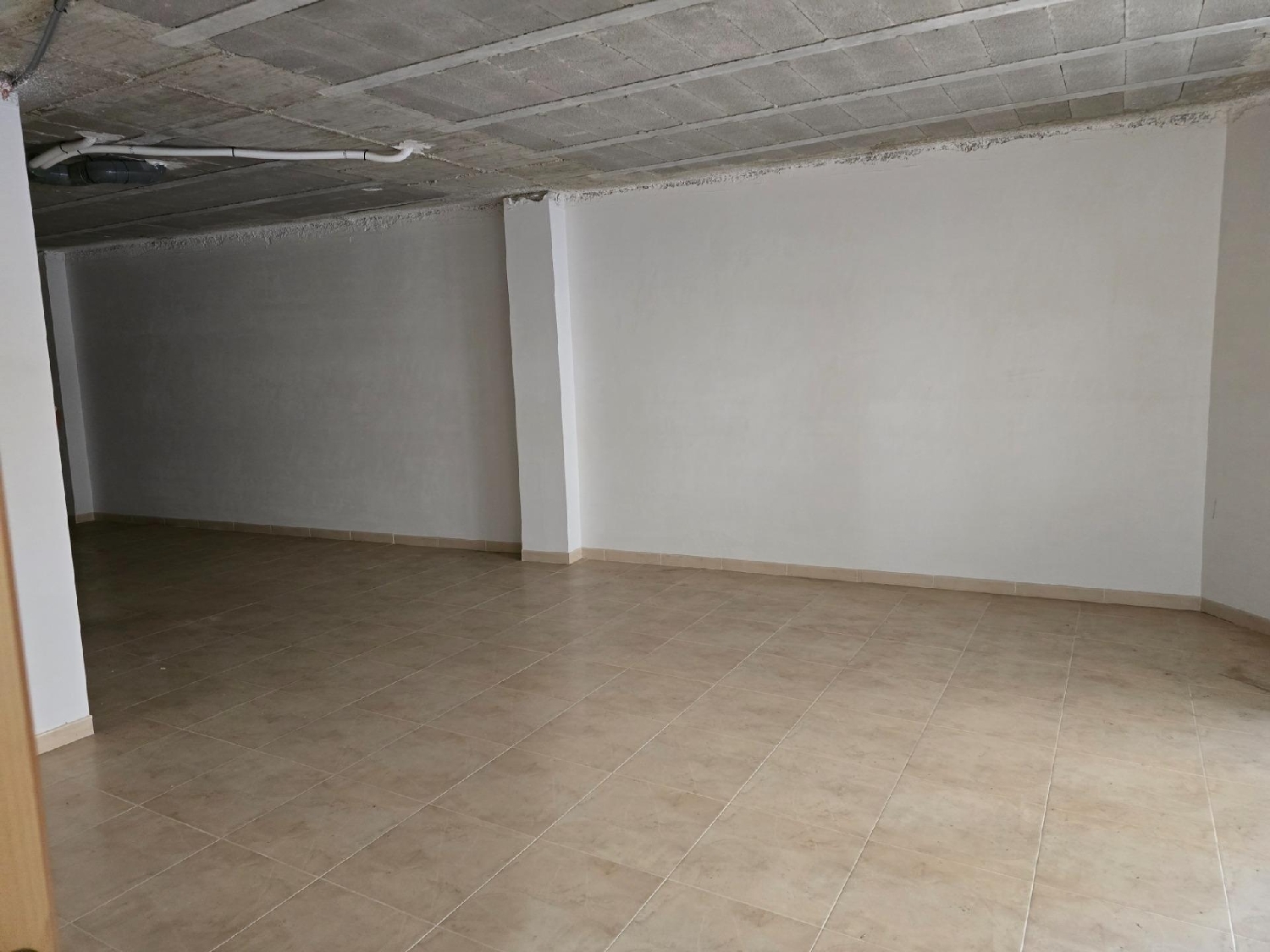 till salu lokal Sant Carles De La Ràpita Montsià 8