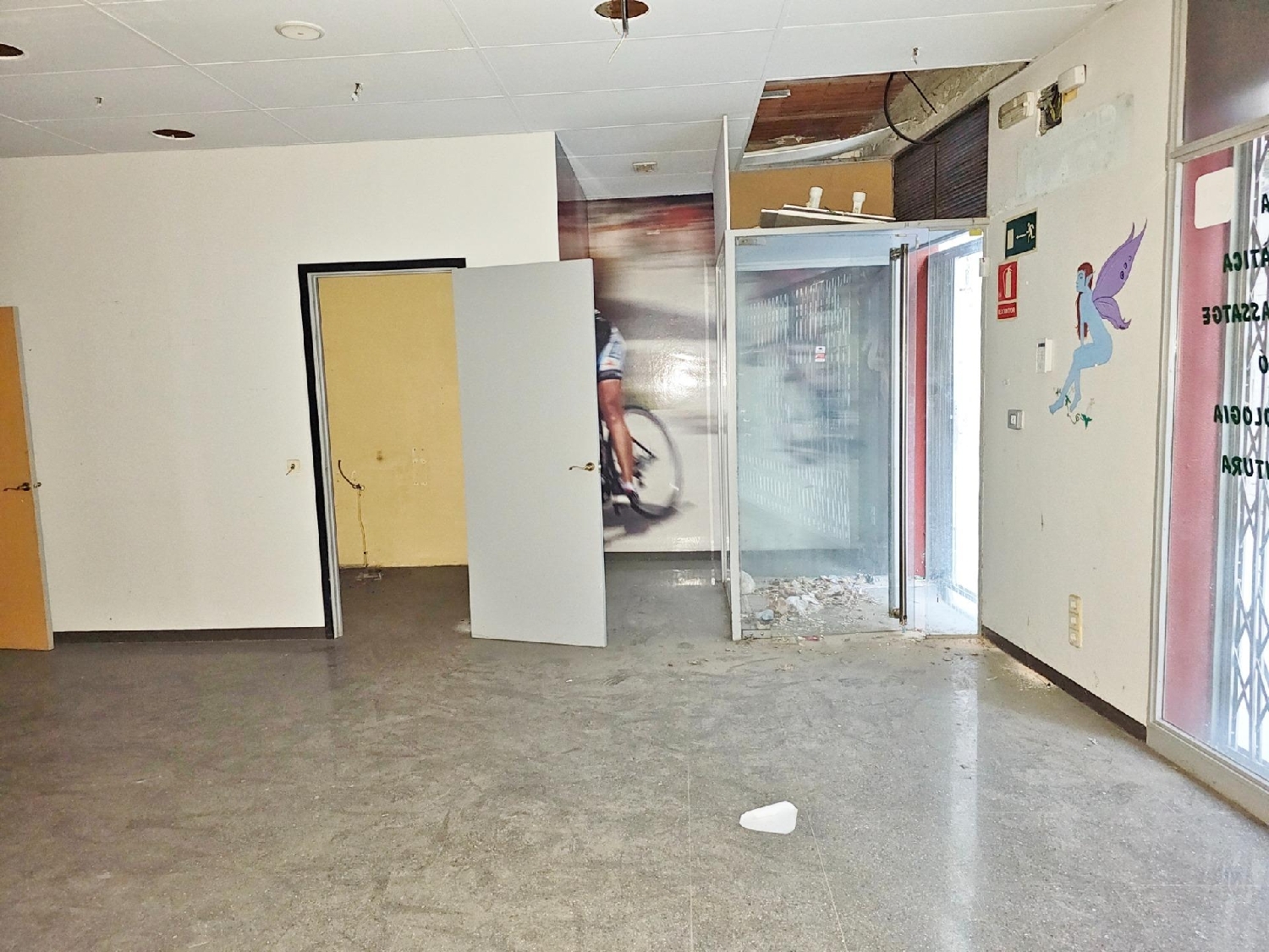  till salu lokal Sant Cristofol Les Fonts Garrotxa 6