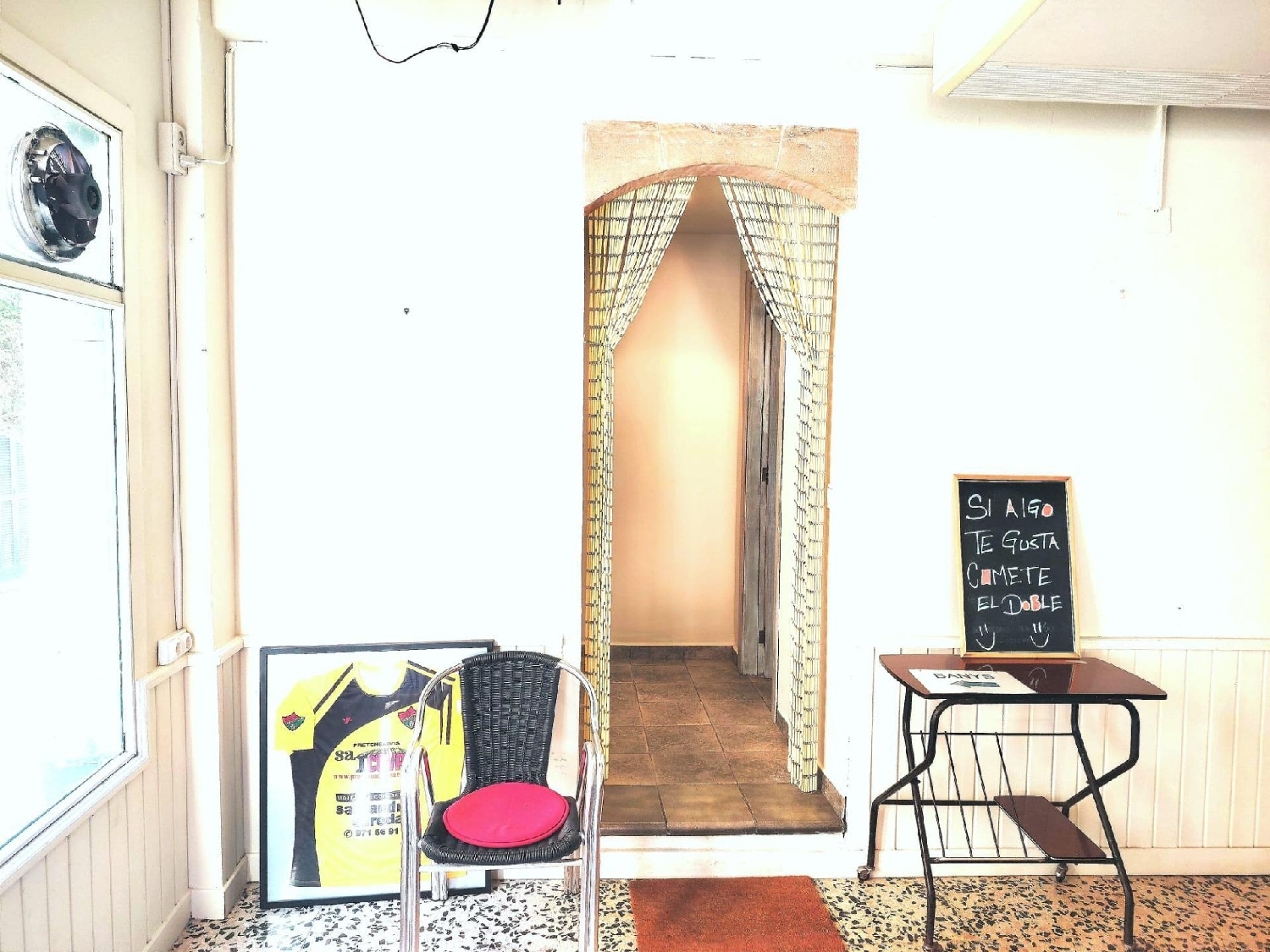  till salu lokal S'illot Llevant 5