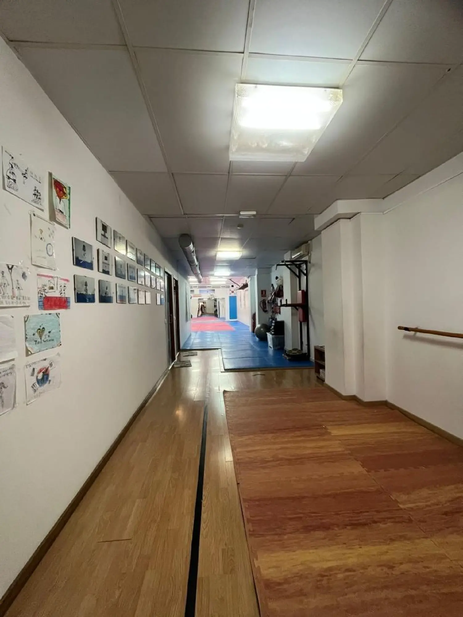 till salu lokal Sant Martí-El Clot Barcelonès 3