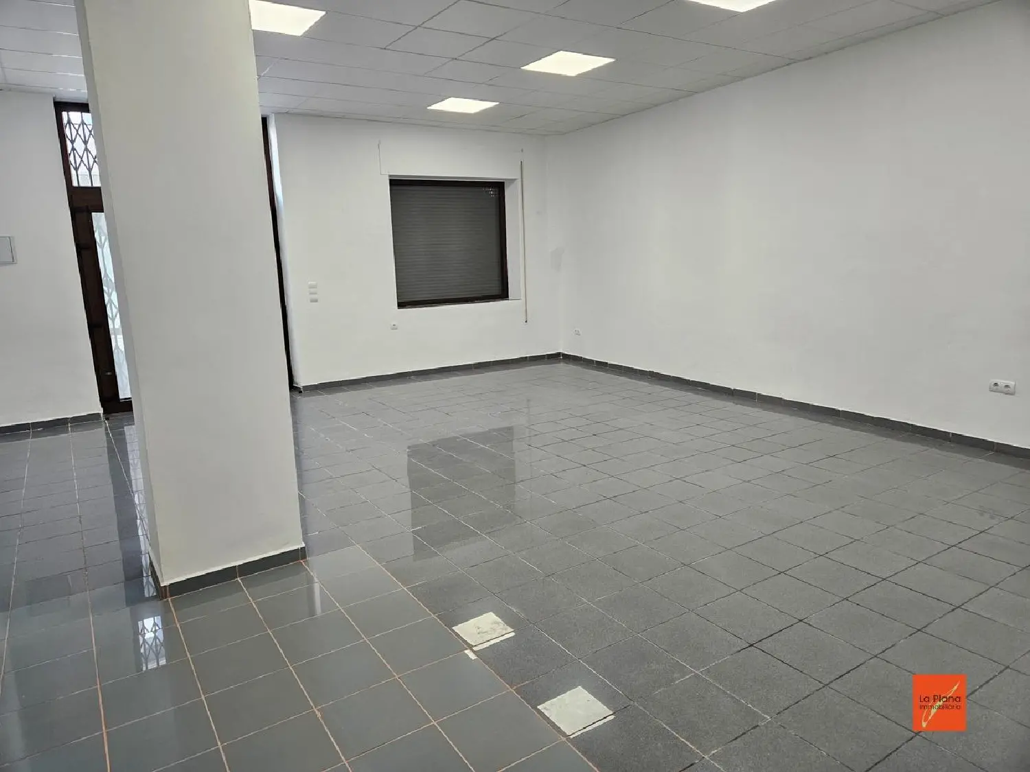  till salu lokal Santa Bàrbara Montsià 1