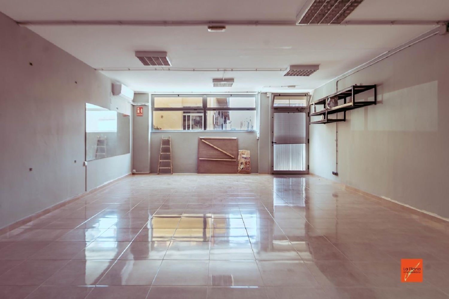 till salu lokal Santa Bàrbara Montsià 3