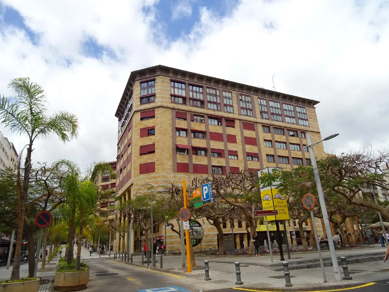  till salu lokal Santa Cruz Centro 38002 Zona Metropolitana 1