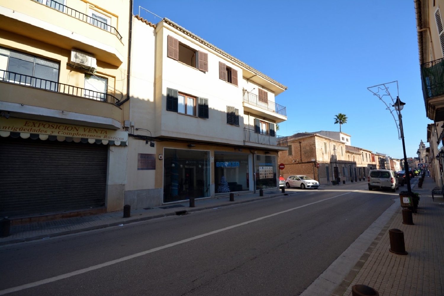  till salu lokal Santa Maria Del Camí Raiguer 8