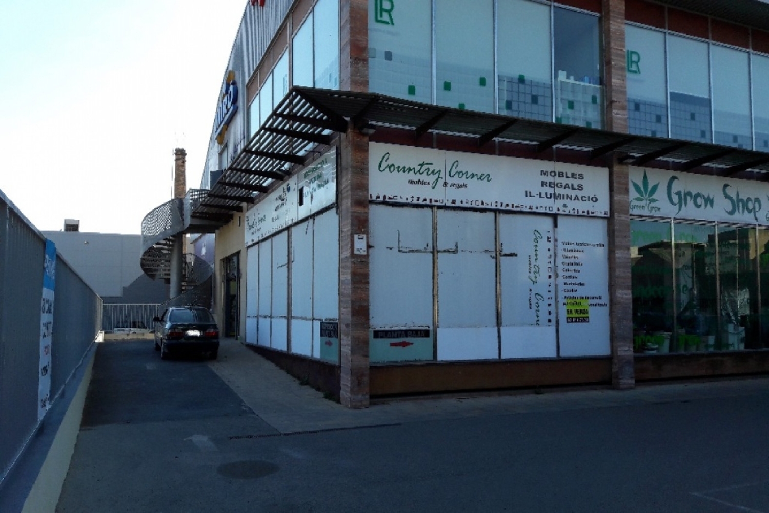  till salu lokal Santa Maria I Sud Sumella Garraf 1