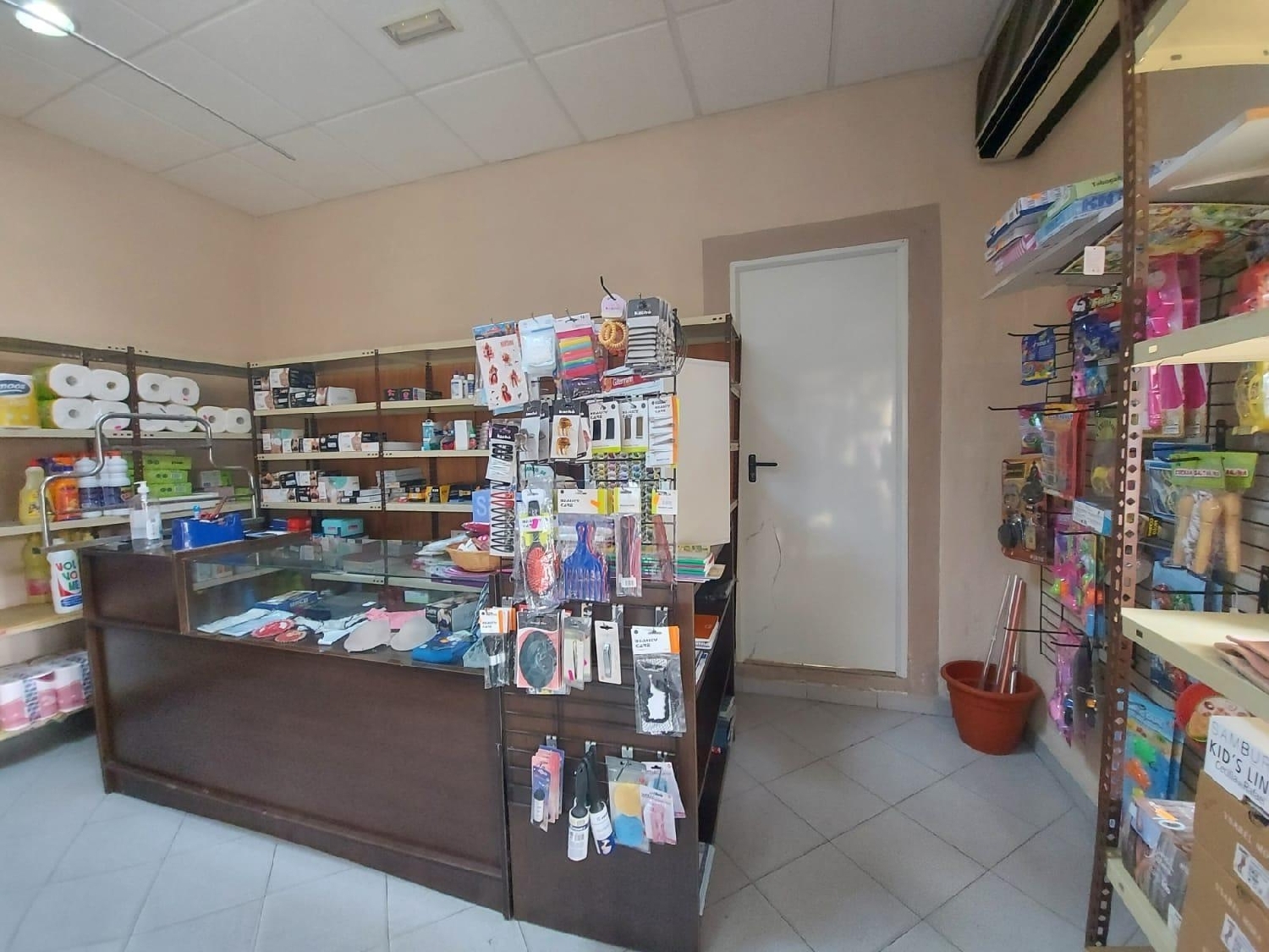 till salu lokal Santa Maria Del Aguila Poniente Almeriense 2