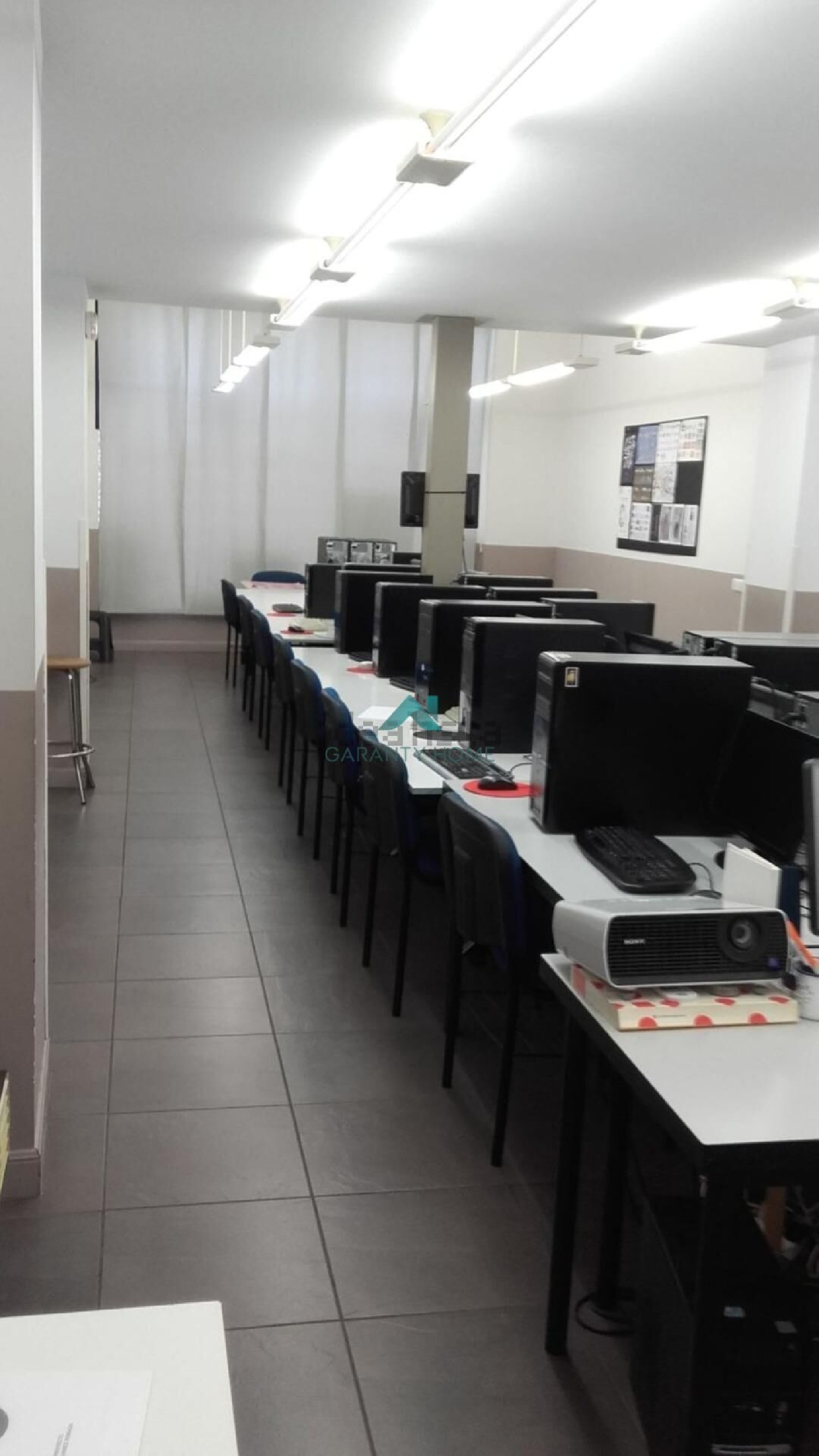 till salu lokal Santander Centro 39001 Comarca De Santander 2