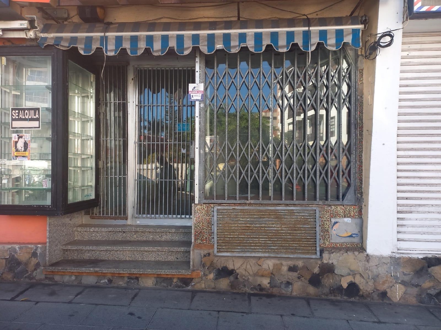  till salu lokal Santísimo-Las Aguilas Zona Norte 1