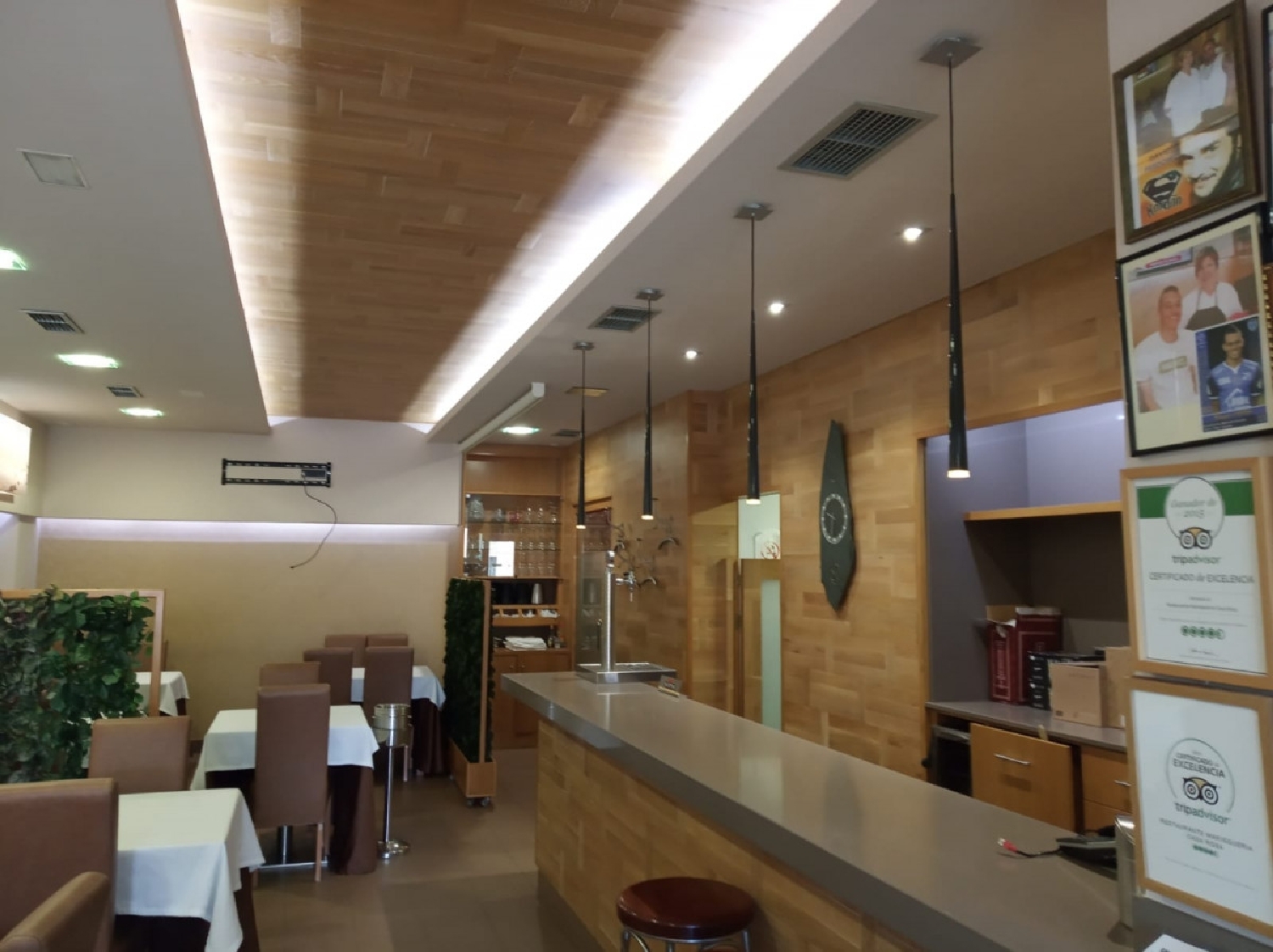 till salu lokal Santiso Bergantiños 2