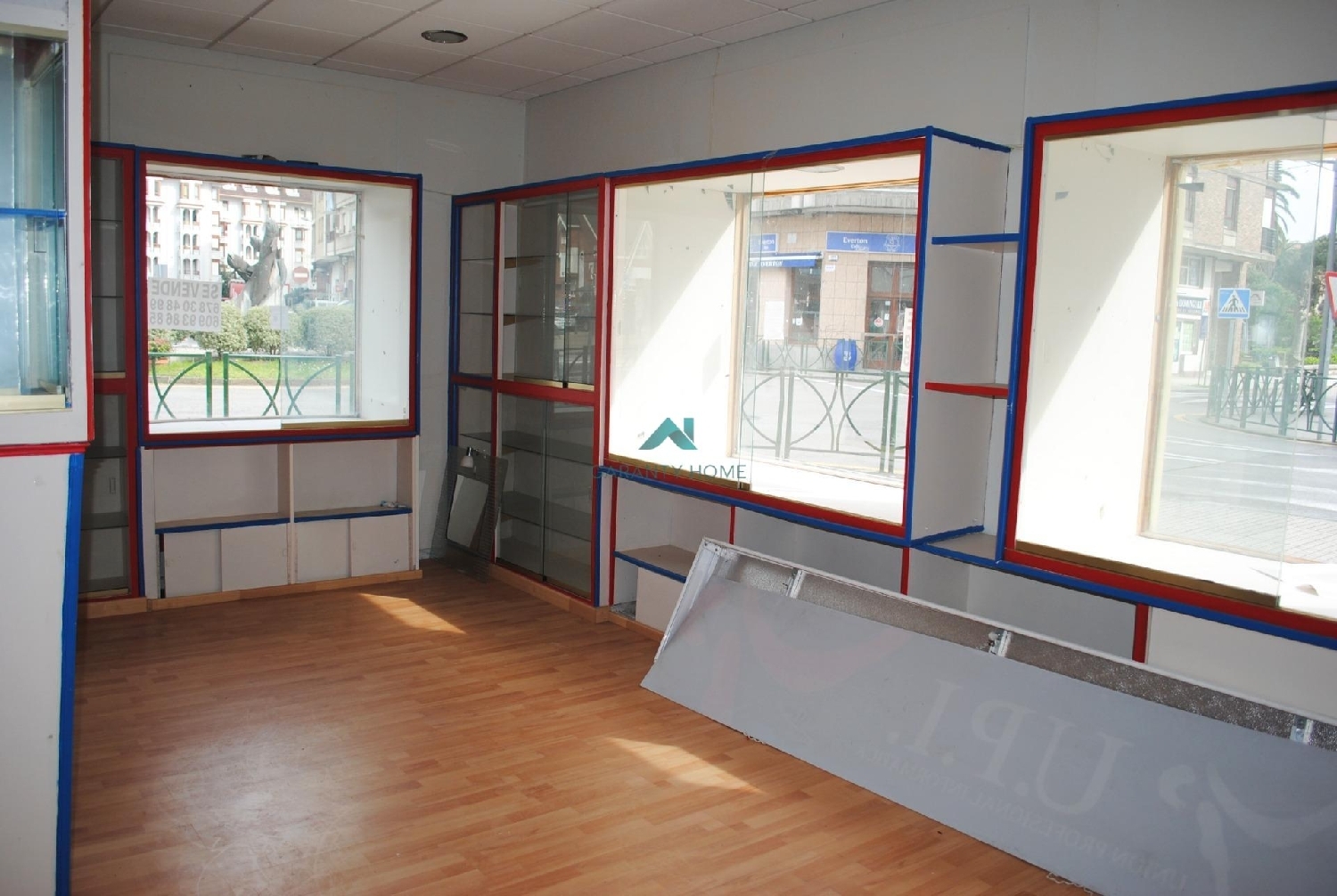  till salu lokal Santoña Trasmiera 5