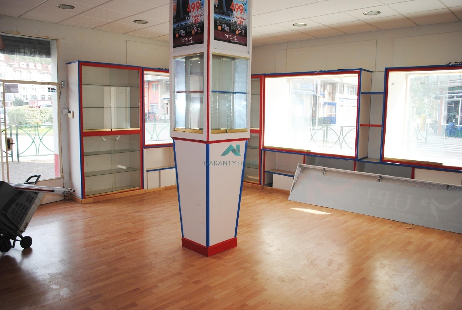  till salu lokal Santoña Trasmiera 1
