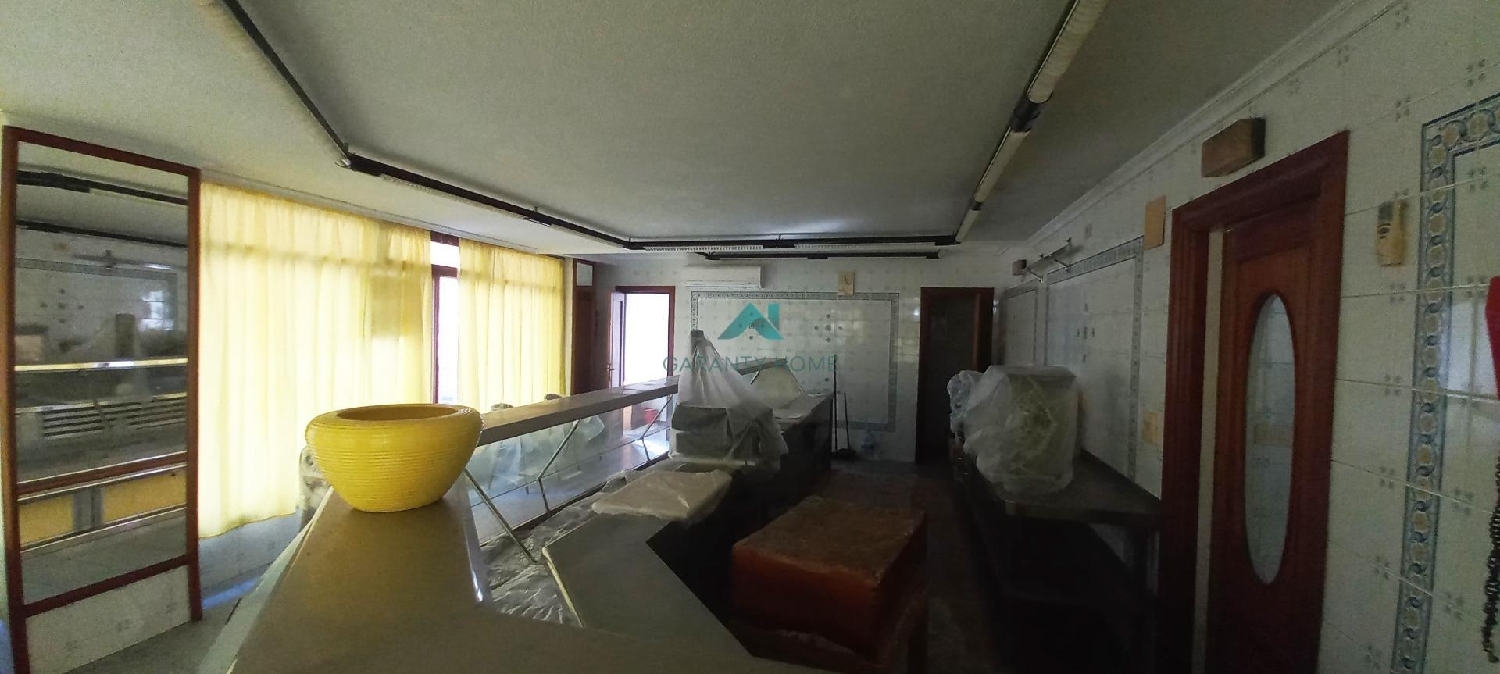 till salu lokal Santoña Trasmiera 2