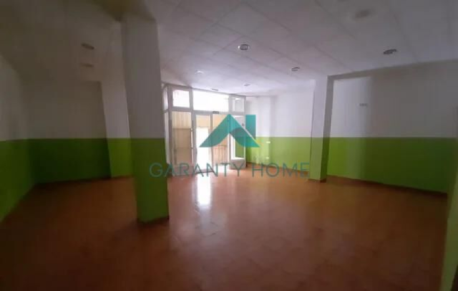 till salu lokal Santoña Trasmiera 3