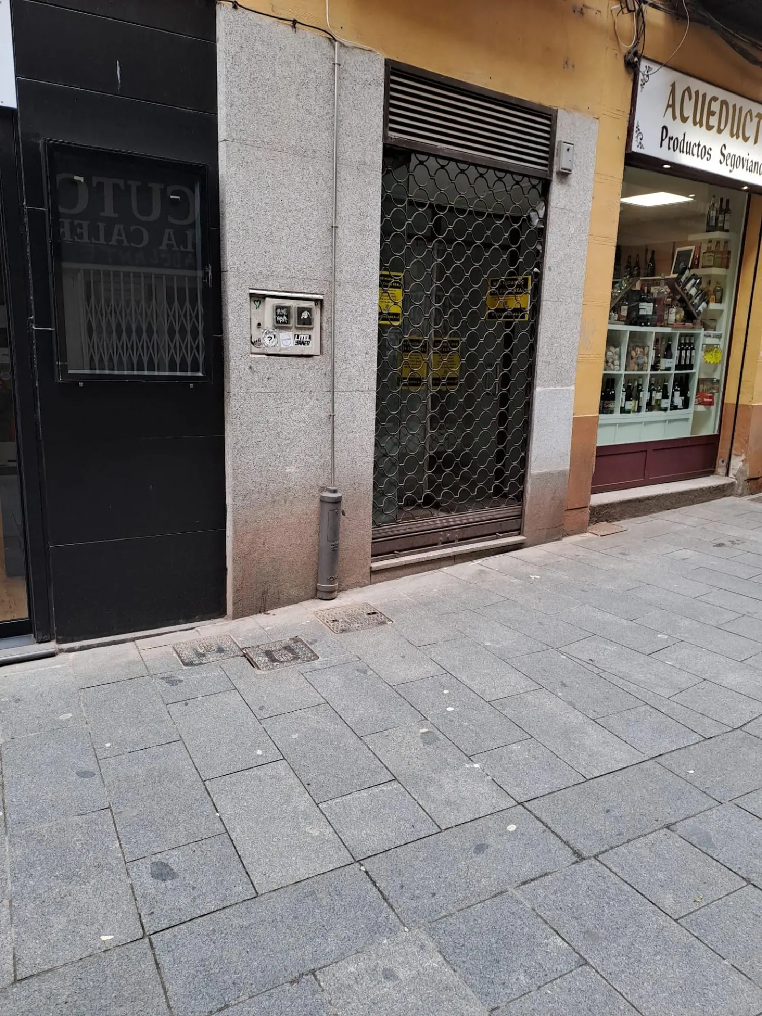 till salu lokal Segovia Centro 40001 Segovia Sur 2