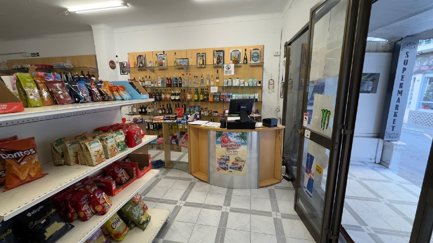  till salu lokal Ses Cadenes Palma 6
