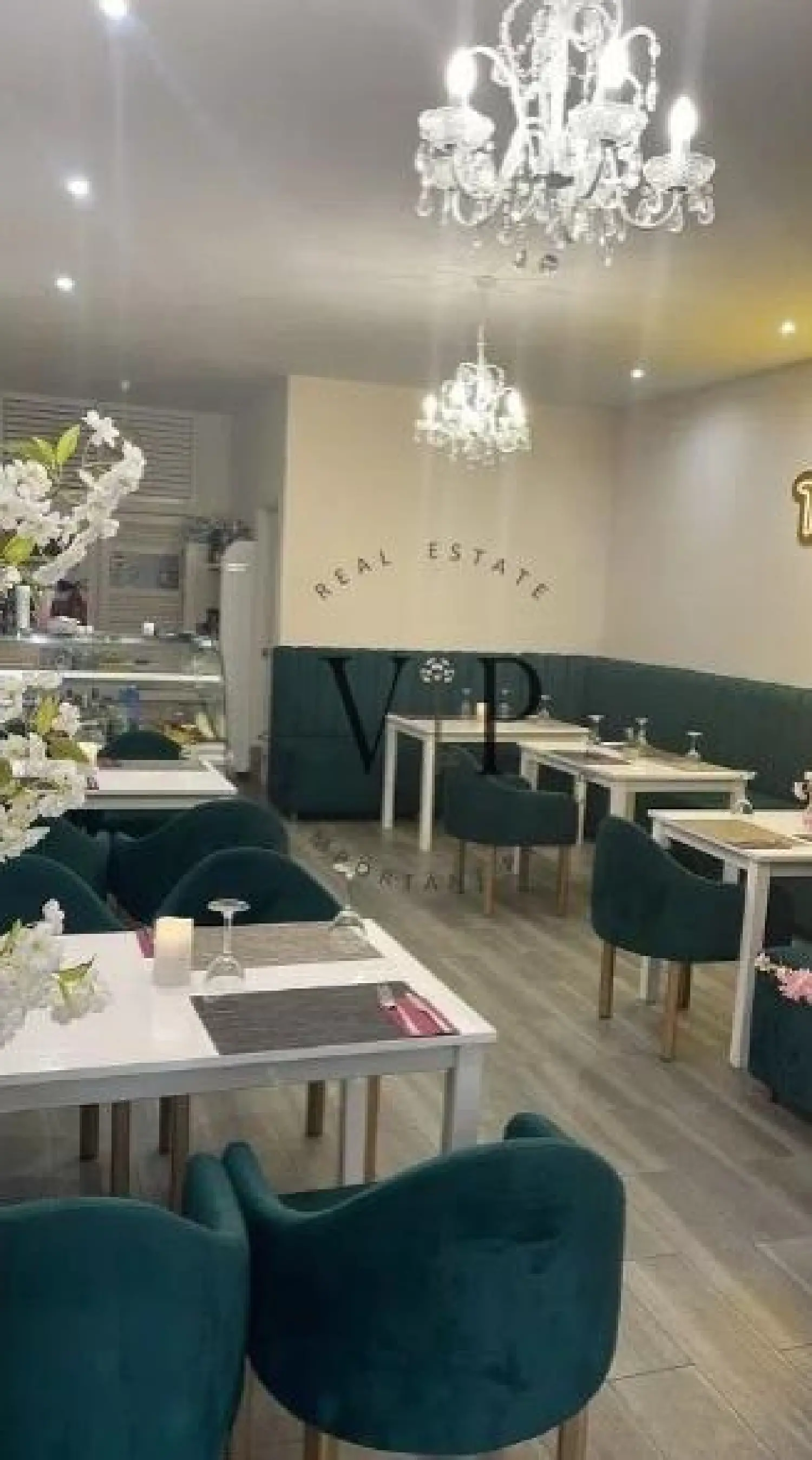 till salu lokal El Passeig Maritim Garraf 3