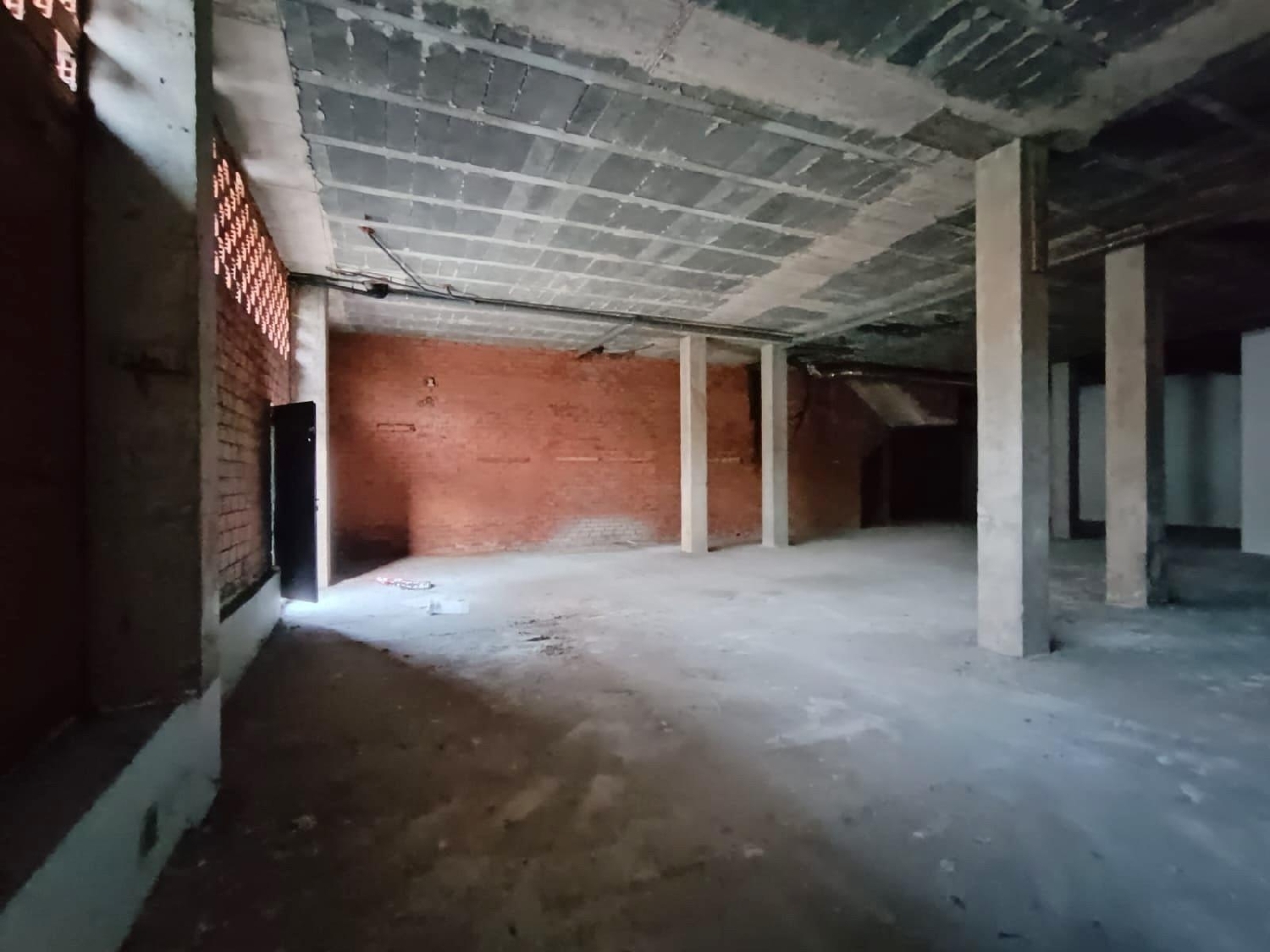 till salu lokal O Pio Pontevedra 2