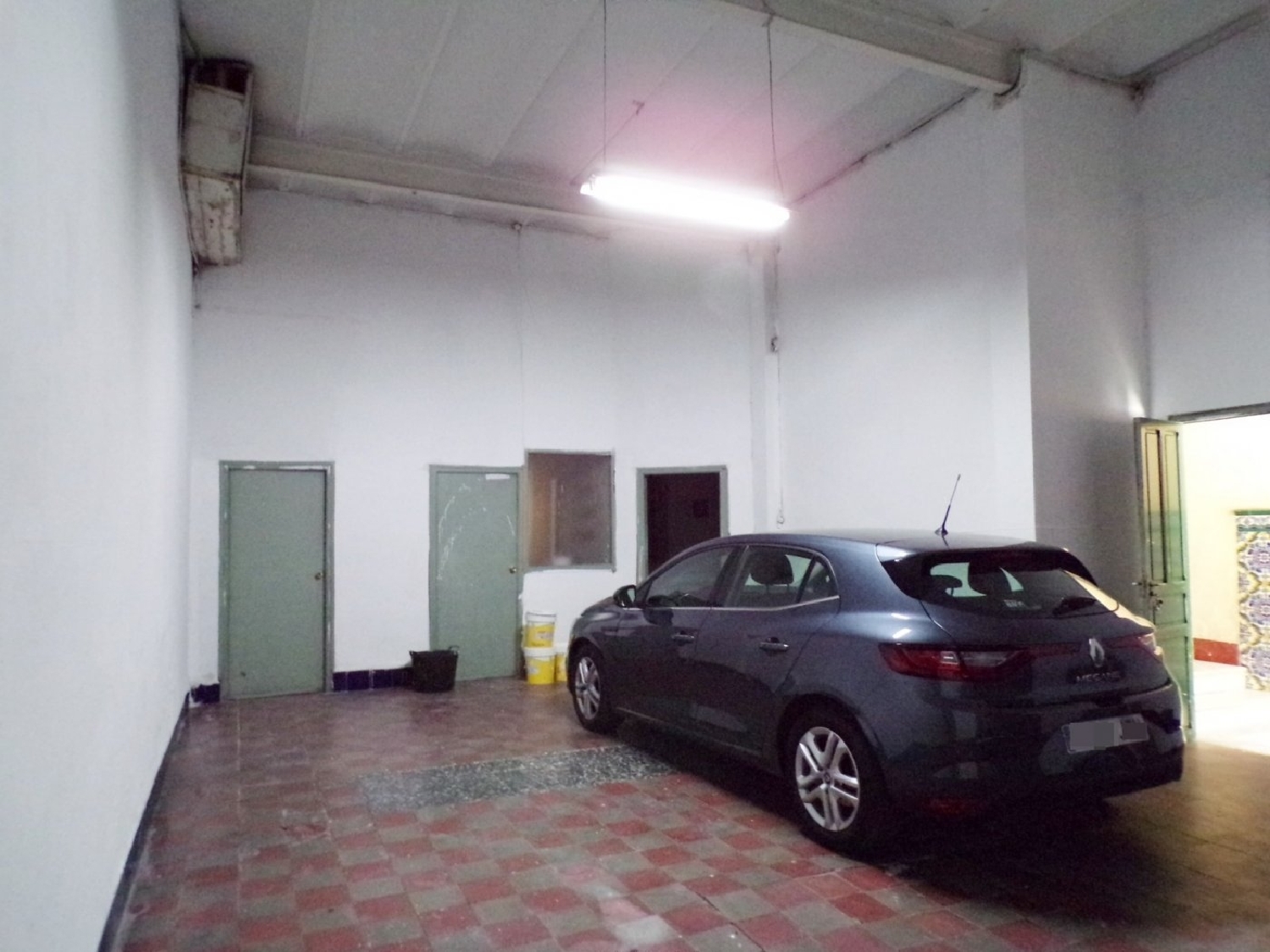  till salu lokal Solades Plana Baixa 2