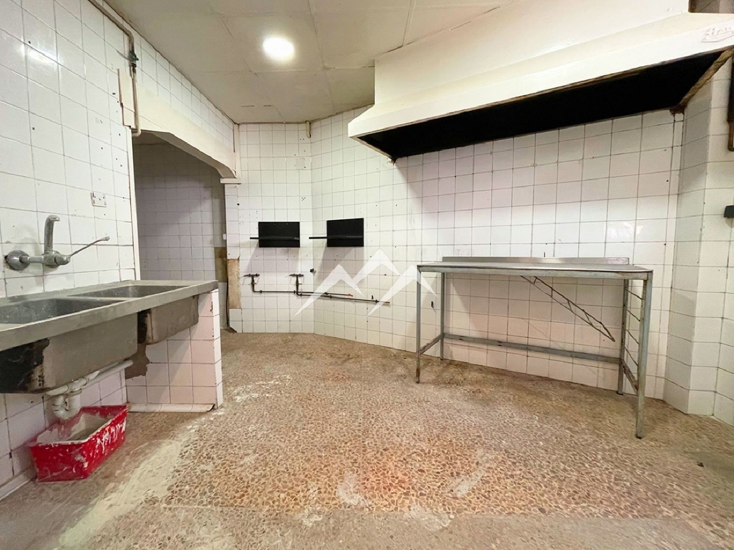  till salu lokal Son Dureta-Sa Teulera Palma 8