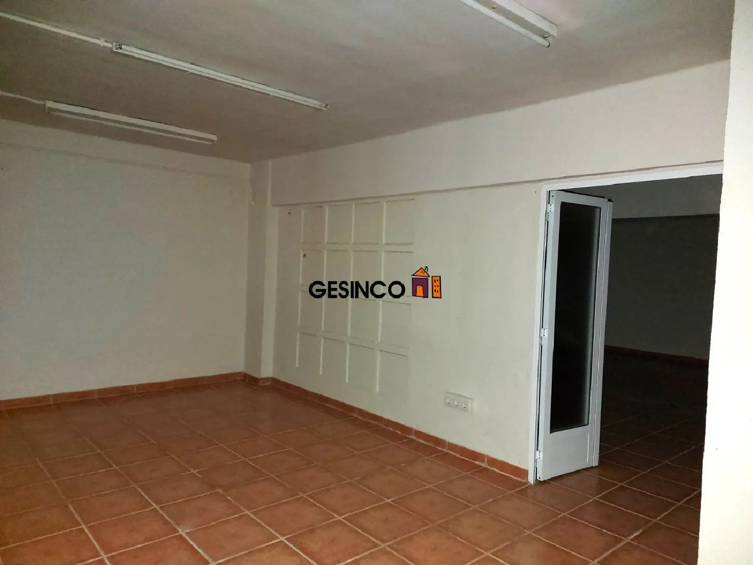  till salu lokal Sorió Costera (La) 5