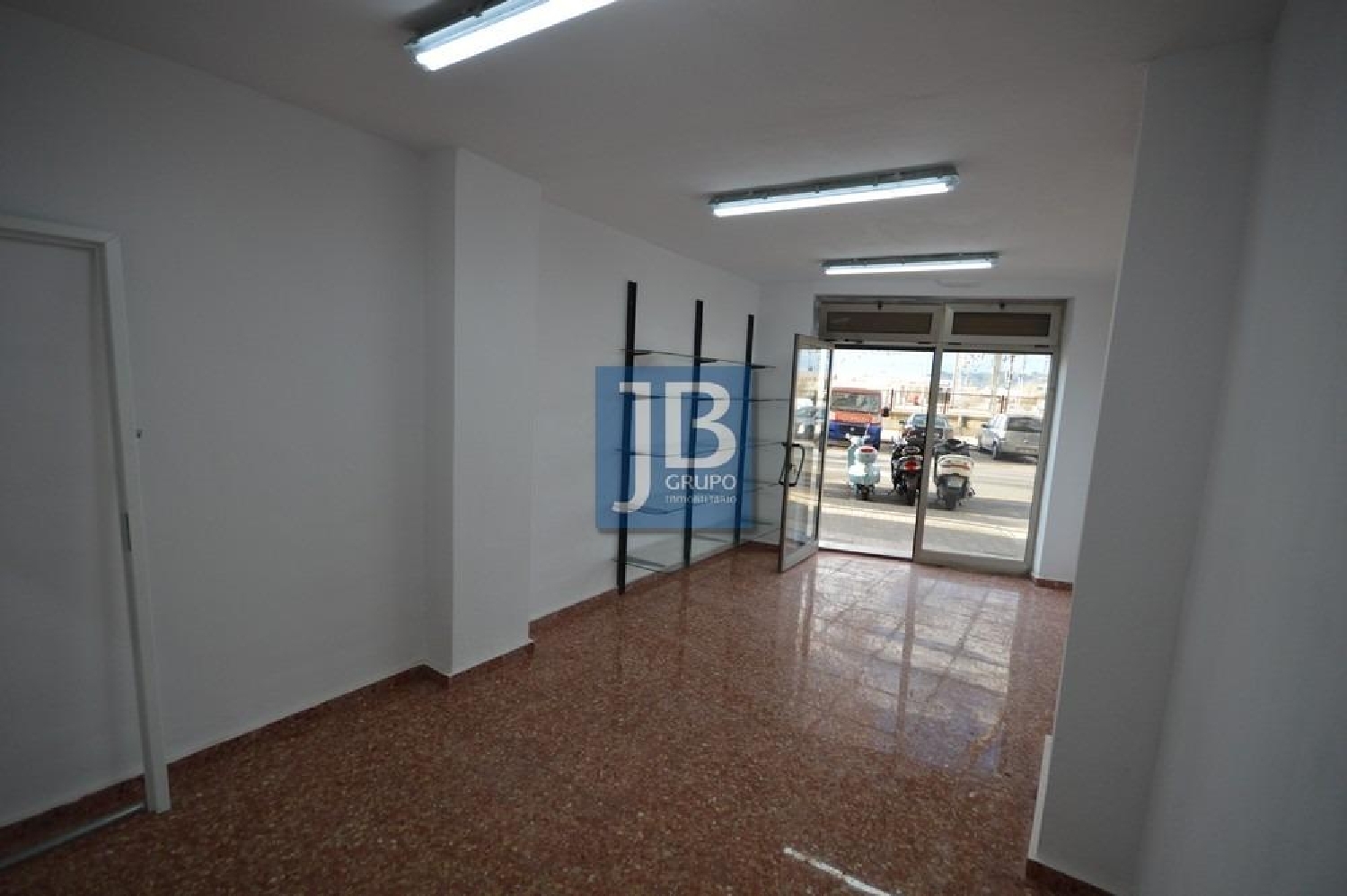 till salu lokal Sorió Costera (La) 3