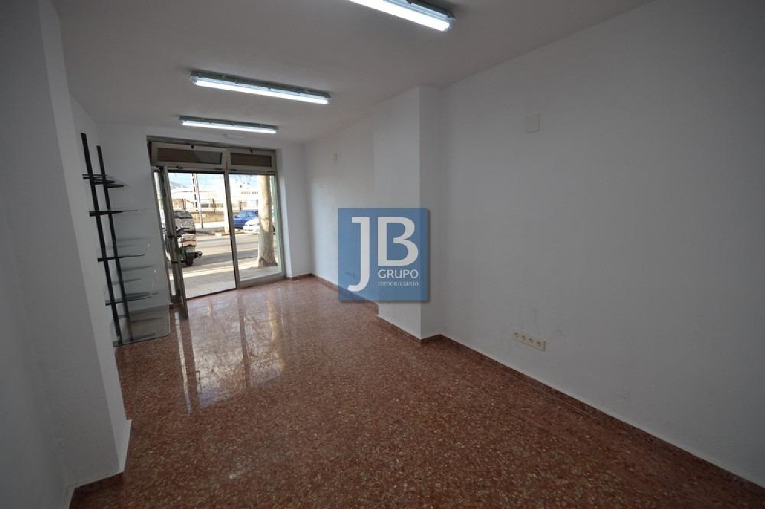till salu lokal Sorió Costera (La) 2