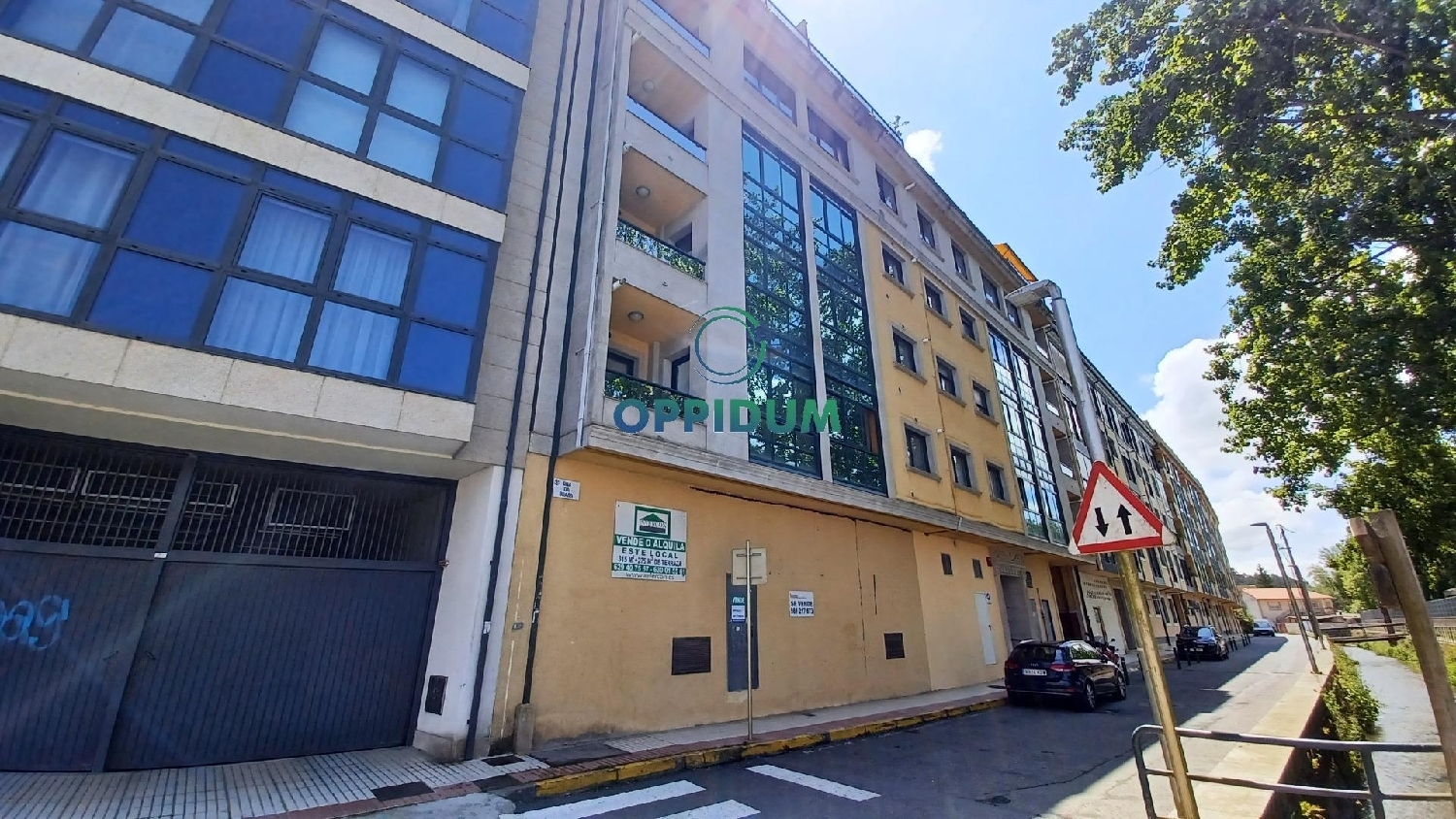  till salu lokal Taibo Coruña 1