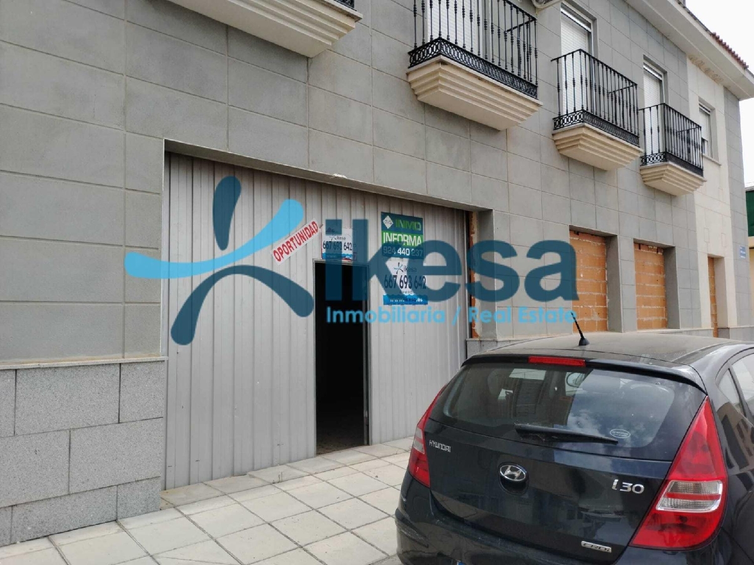  till salu lokal Talavera La Real Badajoz 1