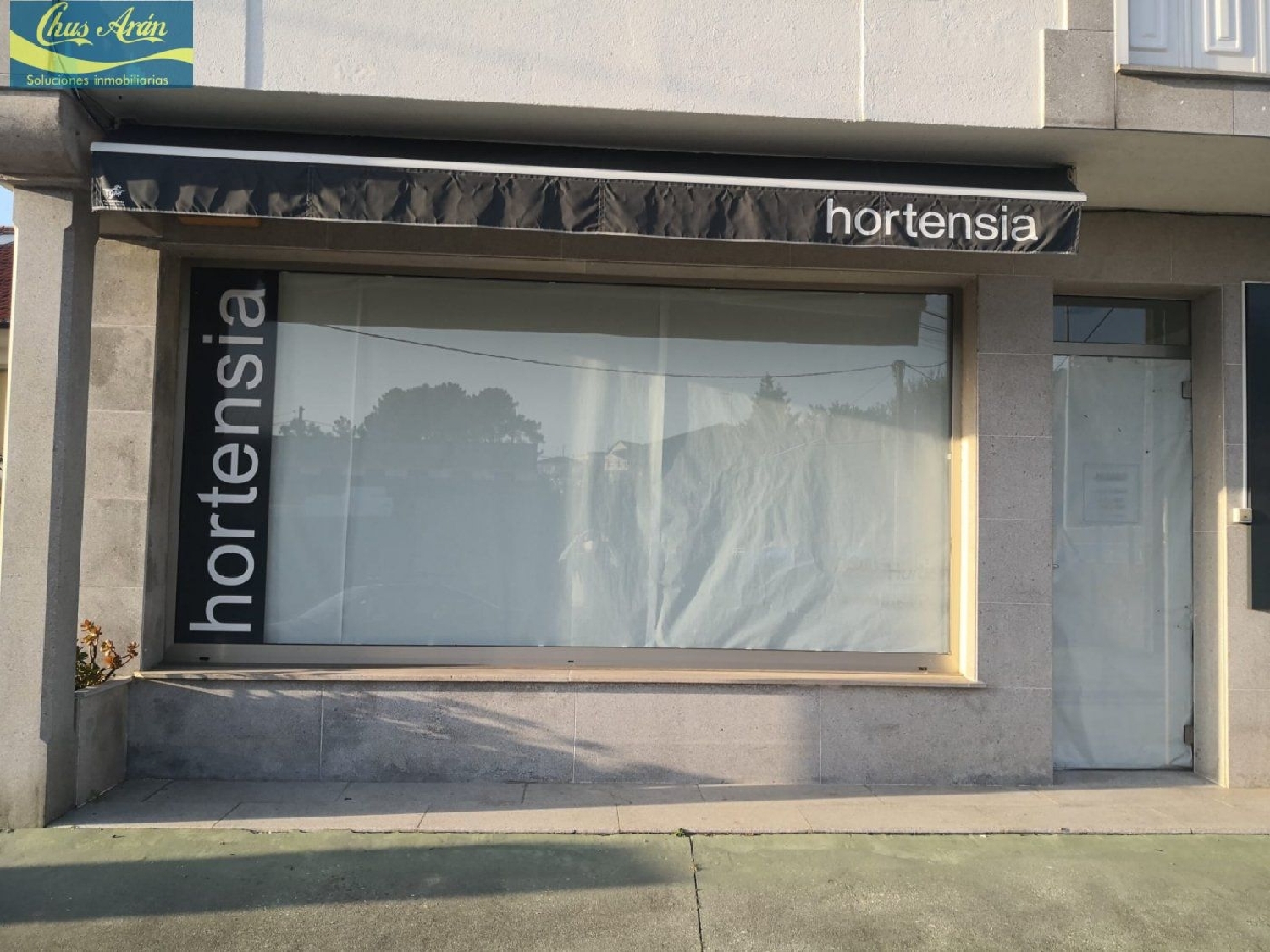  till salu lokal Taragoña Barbanza 4
