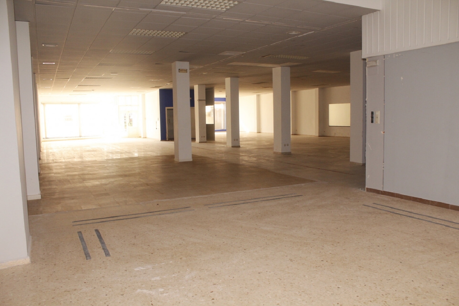 till salu lokal Tavernes De La Valldigna Safor 3
