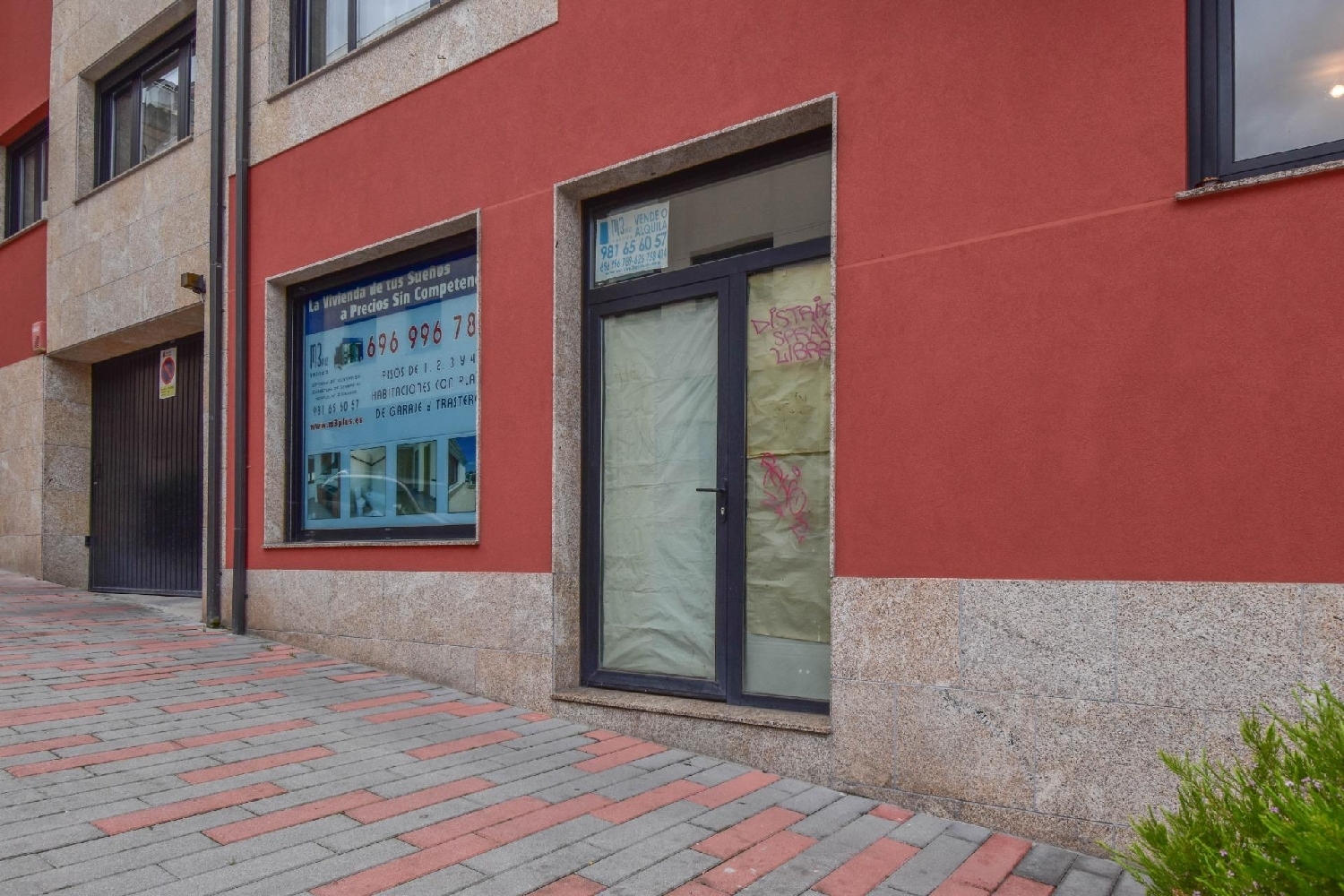  till salu lokal Teixoeiras Coruña 4