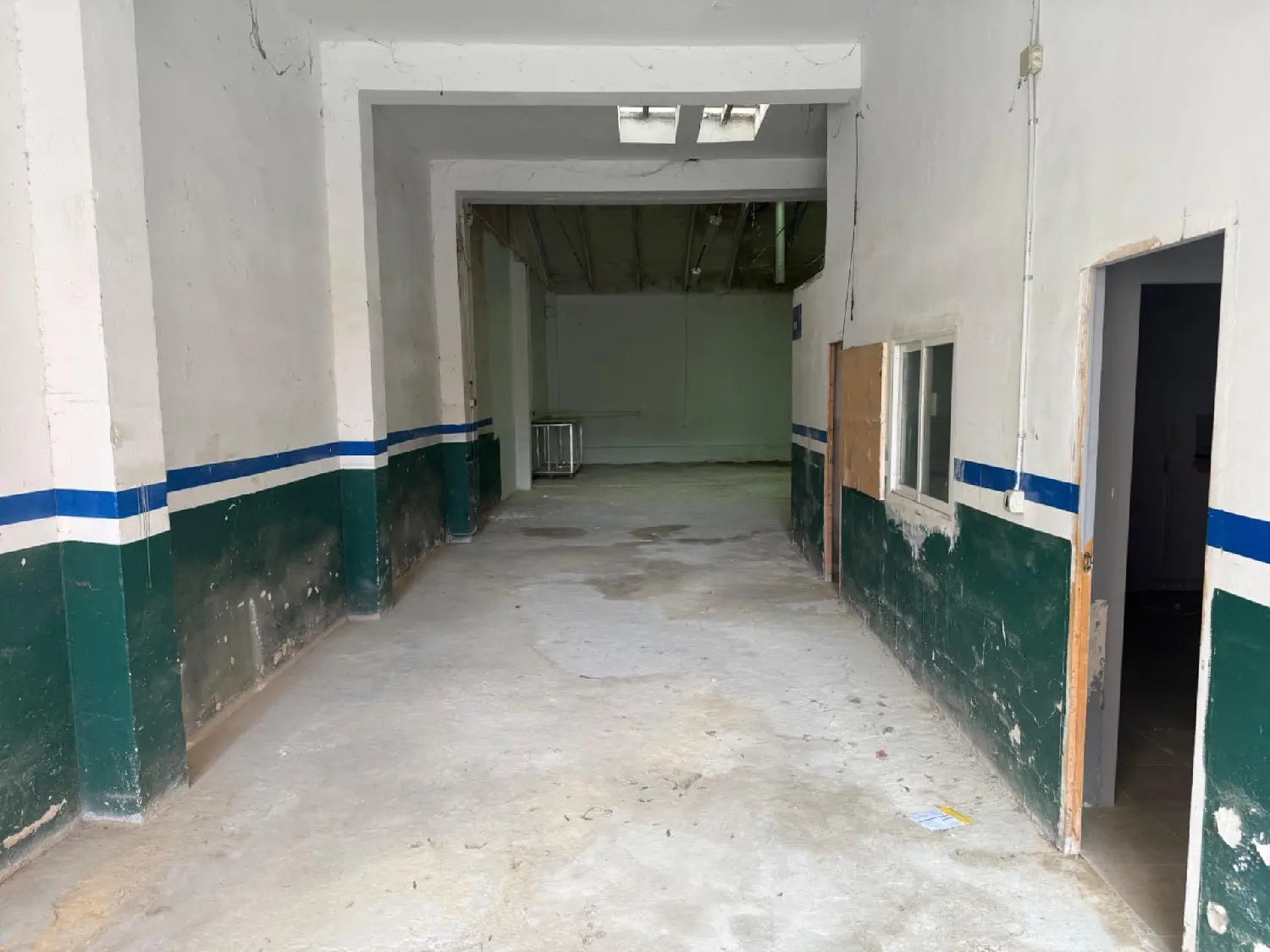  till salu lokal Torrero D.C. Zaragoza 1