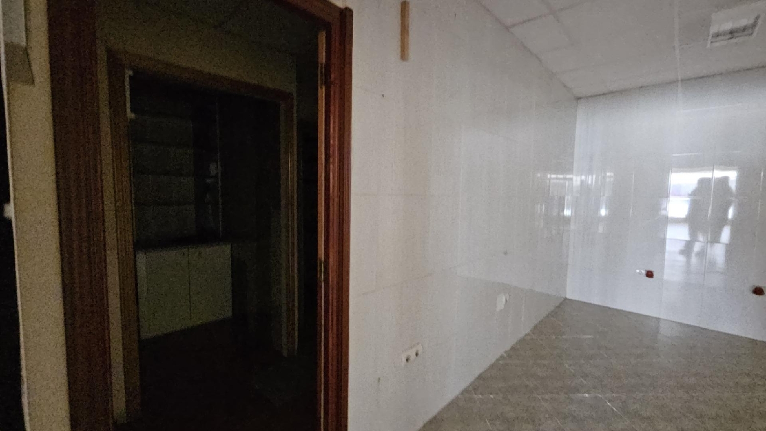  till salu lokal Torres De La Alameda Cuenca Del Henares 5