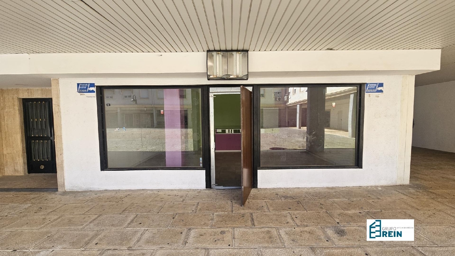  till salu lokal Torres De La Alameda Cuenca Del Henares 1