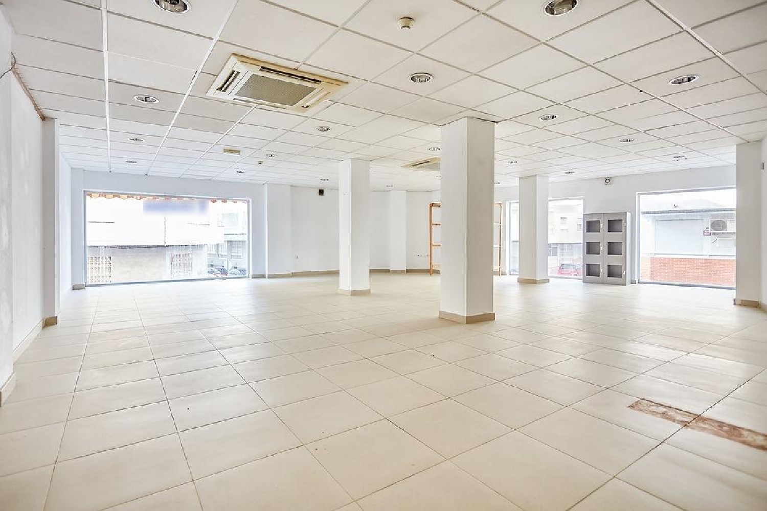  till salu lokal Torrevieja Baix Segura 4