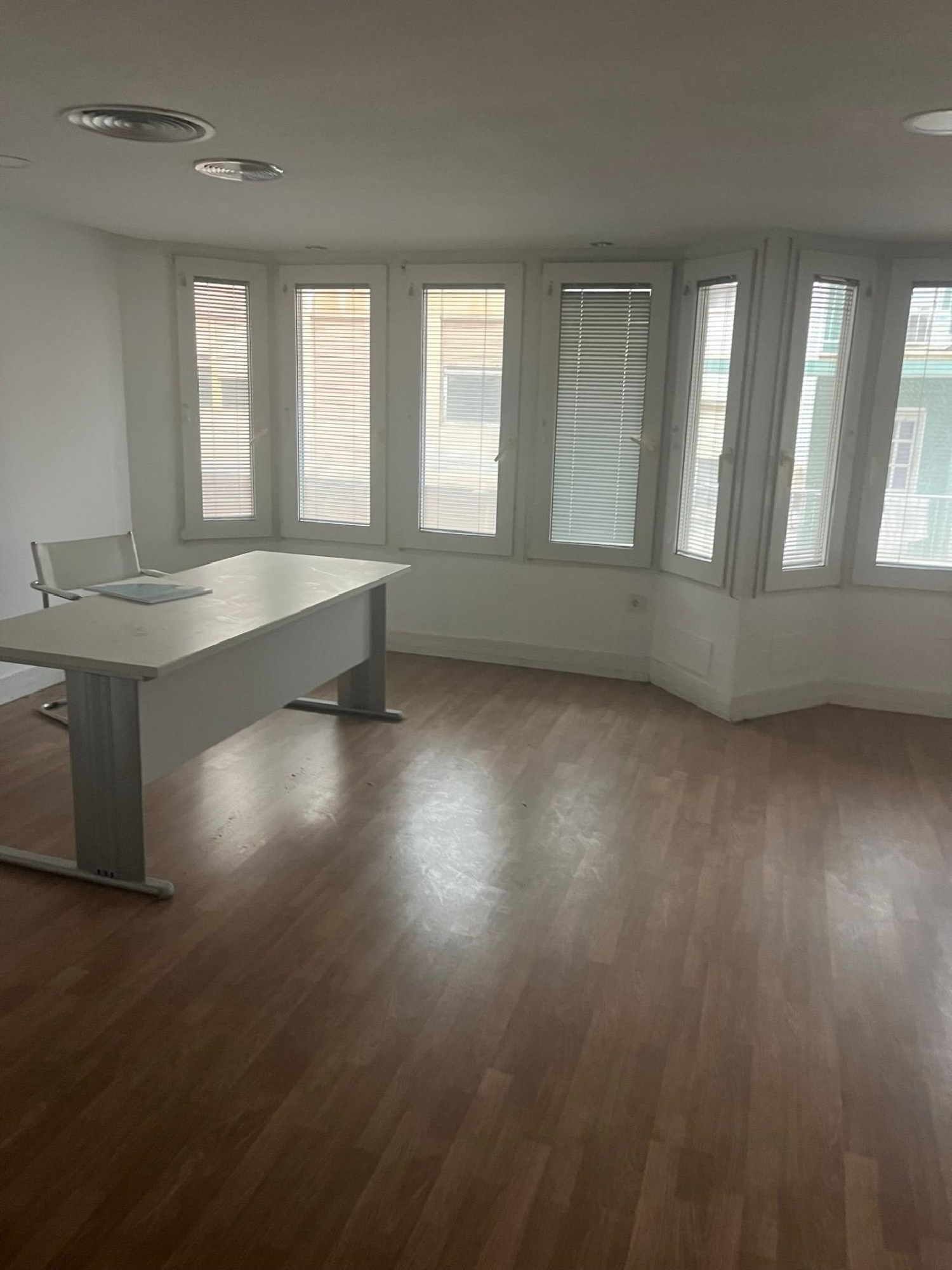 till salu lokal Torrevieja Baix Segura 2