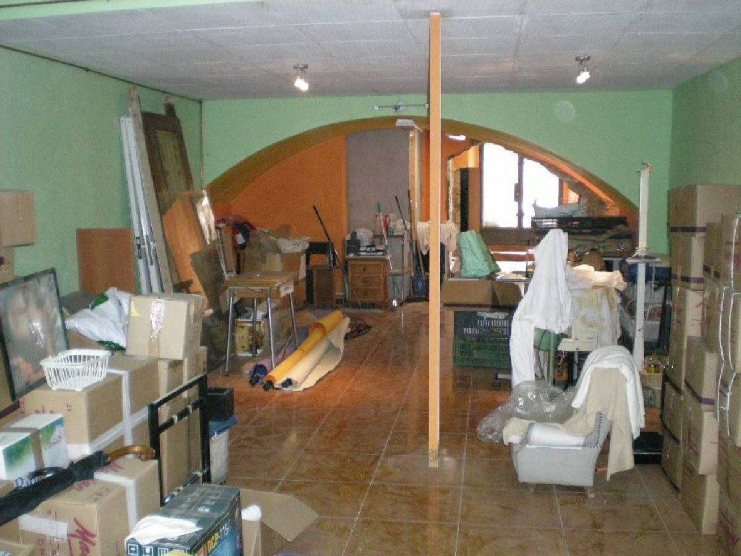  till salu lokal Torroella De Baix Bages 1