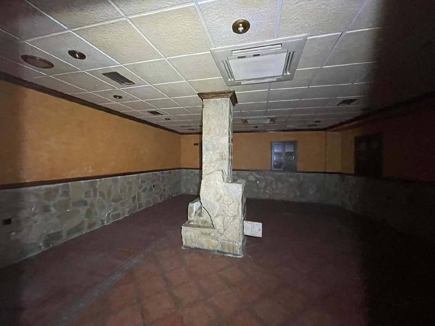  till salu lokal Úbeda Loma (La) 4