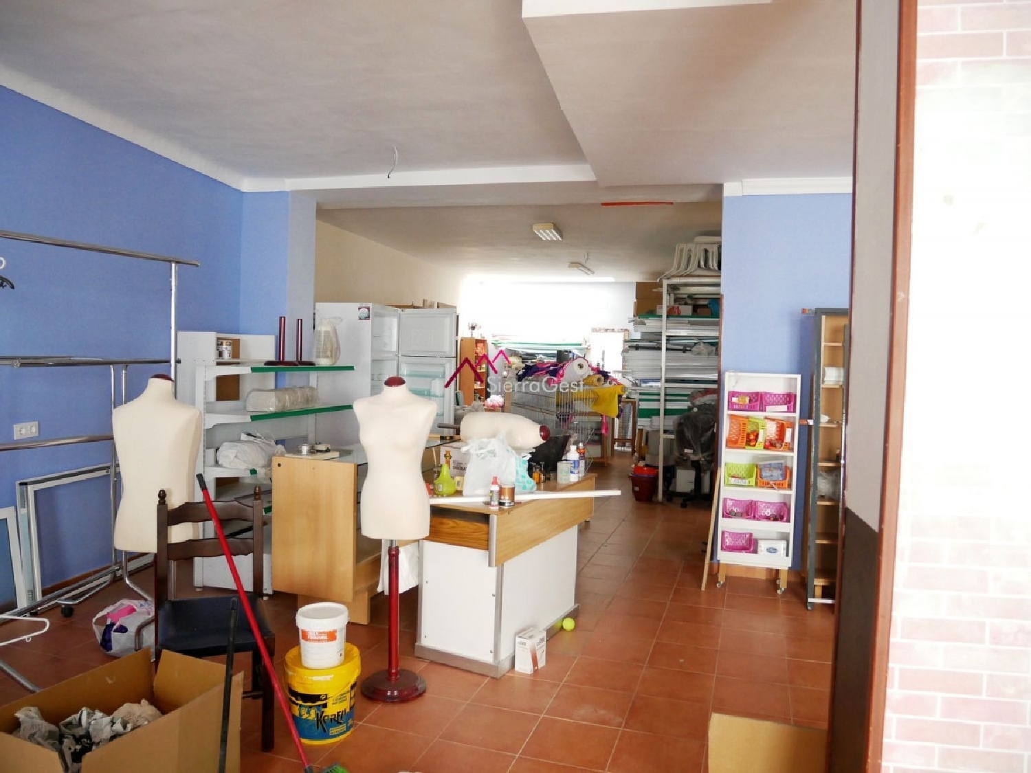 till salu lokal Ubrique Sierra De Cádiz 3