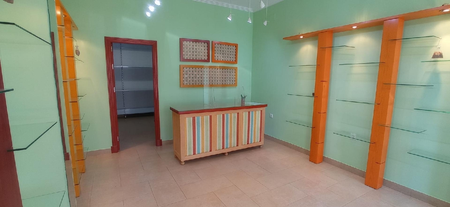  till salu lokal Ubrique Sierra De Cádiz 1
