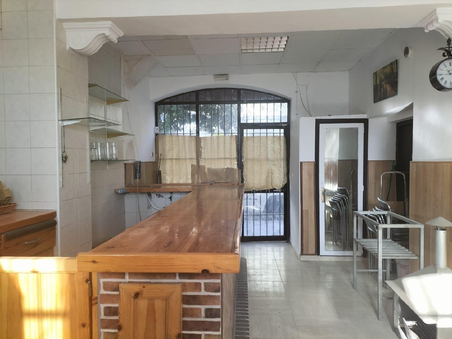 till salu lokal Universidad - Torrelobatón Campiña De Jerez 3