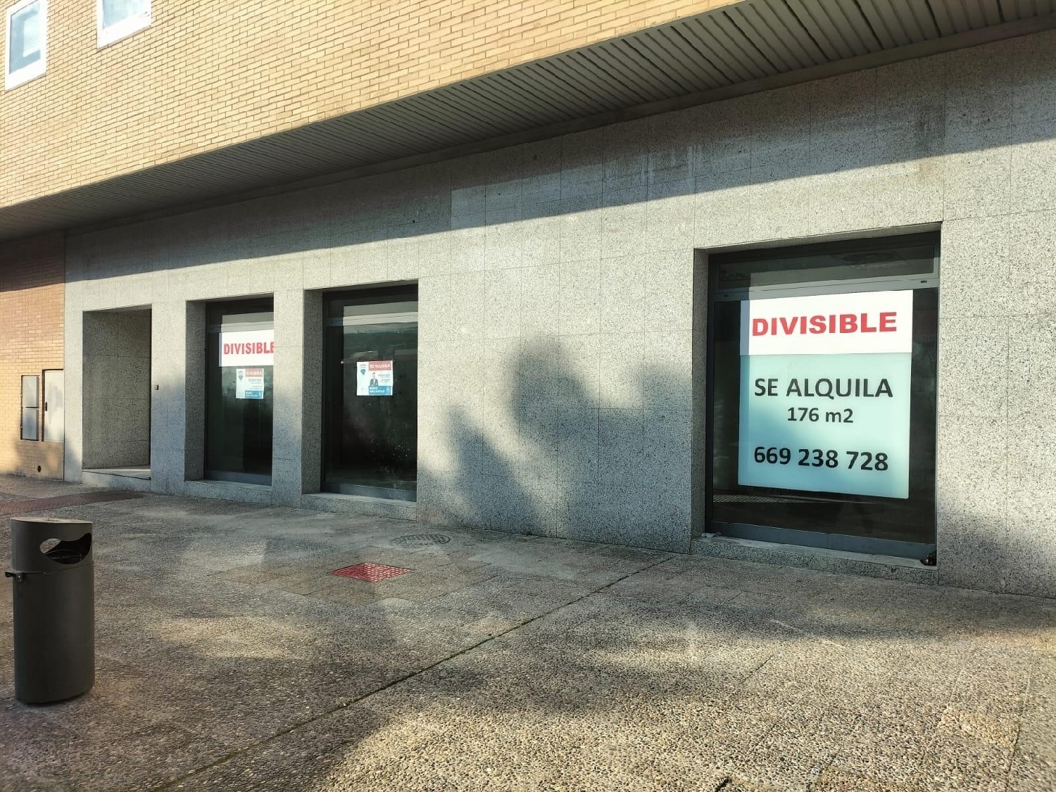  till salu lokal Universidad D.C. Zaragoza 6