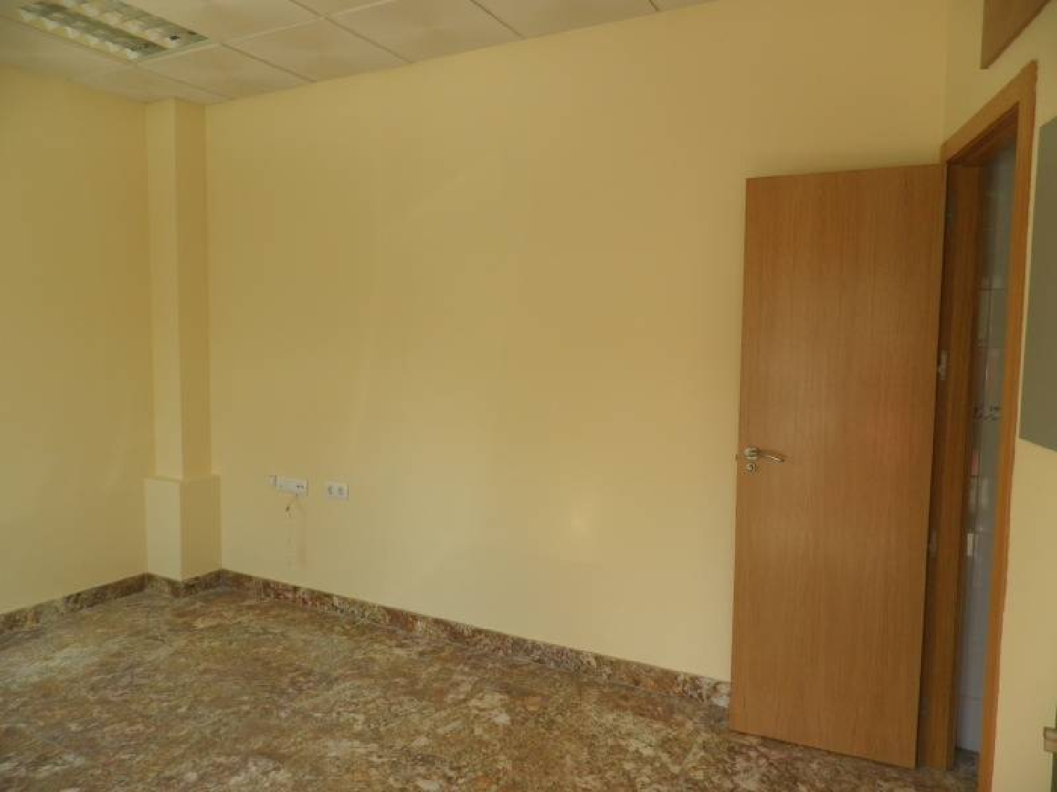  till salu lokal Puertollano Campo De Calatrava 4